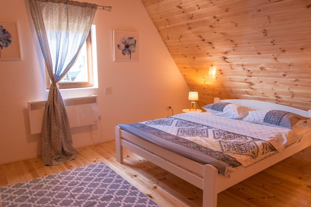 Wood Inn Zabljak  Ngoại thất bức ảnh