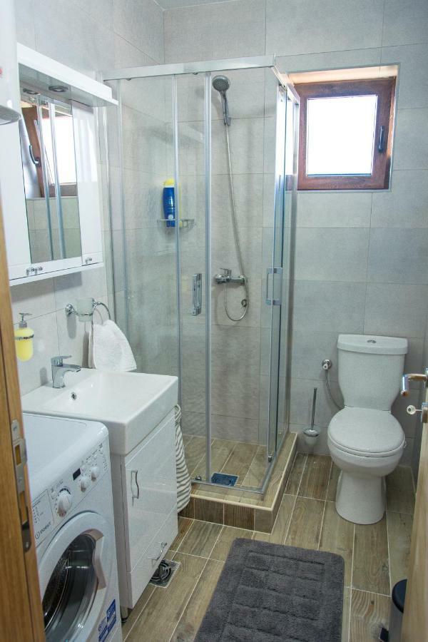 Wood Inn Zabljak  Ngoại thất bức ảnh