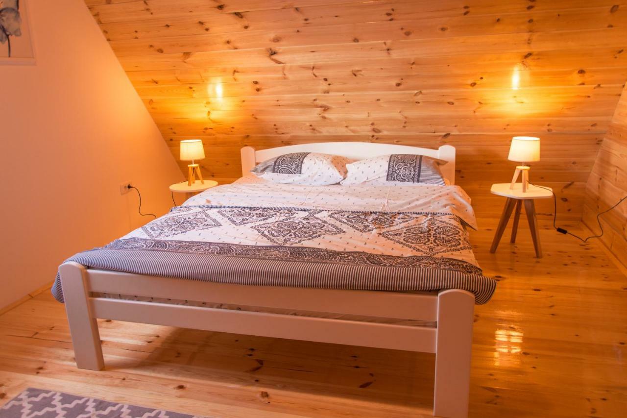 Wood Inn Zabljak  Ngoại thất bức ảnh