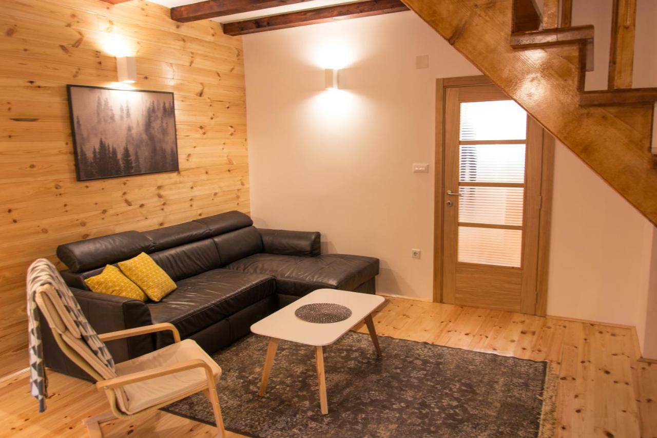 Wood Inn Zabljak  Ngoại thất bức ảnh