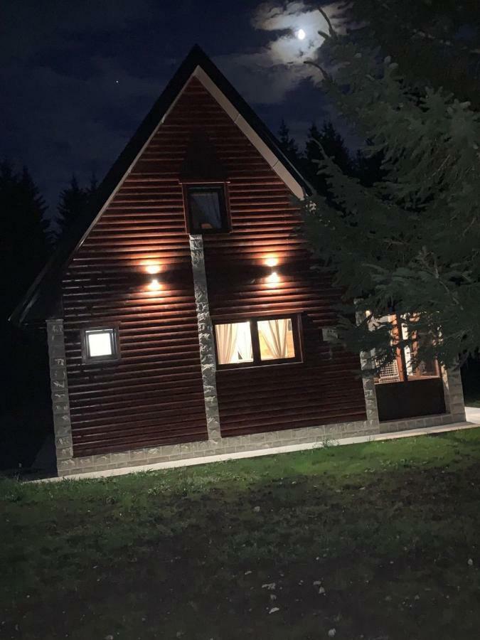 Wood Inn Zabljak  Ngoại thất bức ảnh
